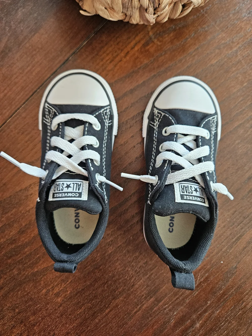 Converse All Star Black White Shoes Toddler Size 8 Sneakers